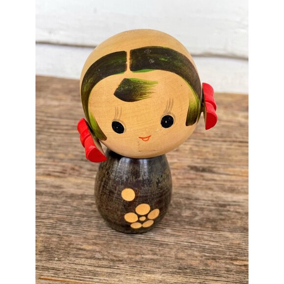 Vintage 1960s Japanese Kokeshi Doll Wood Girll Pigtail Bows 4" - Picture 9 of 9